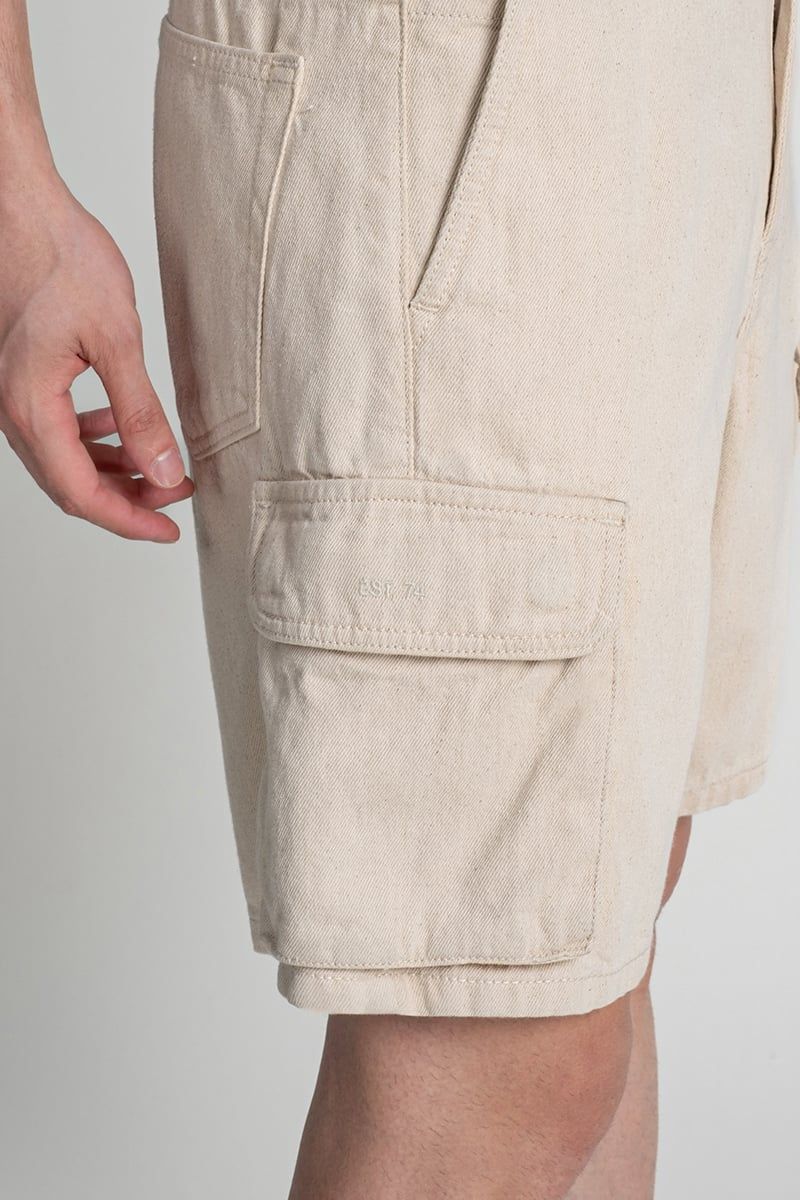  Quần Short Nam Form Trên Gối SP25SS03P-AKJN 