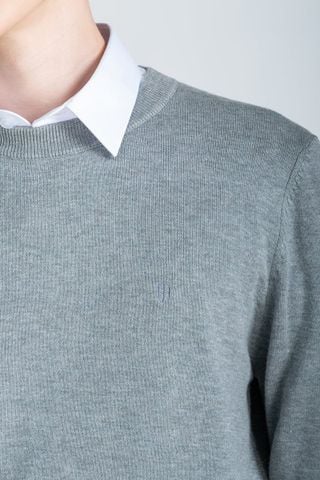mau_GREY