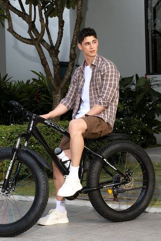 mau_BROWN