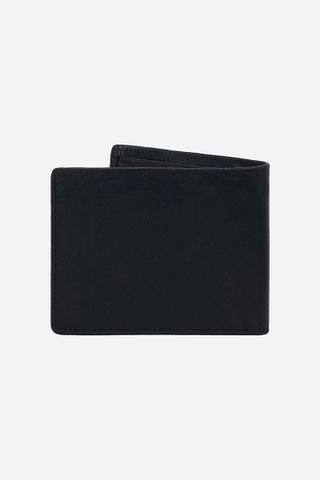 mau_BLACK