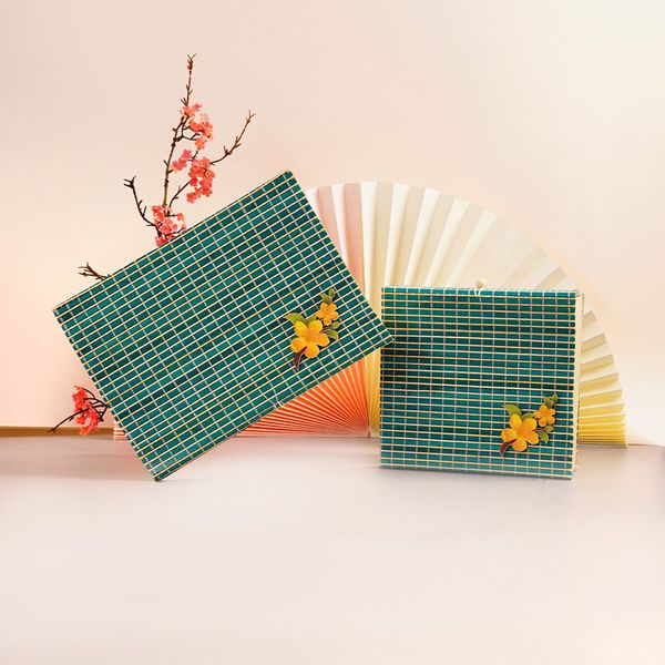  Quà Tết cho khách hàng mẫu Tre 04 