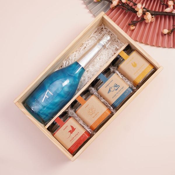Hộp quà tết rượu vang