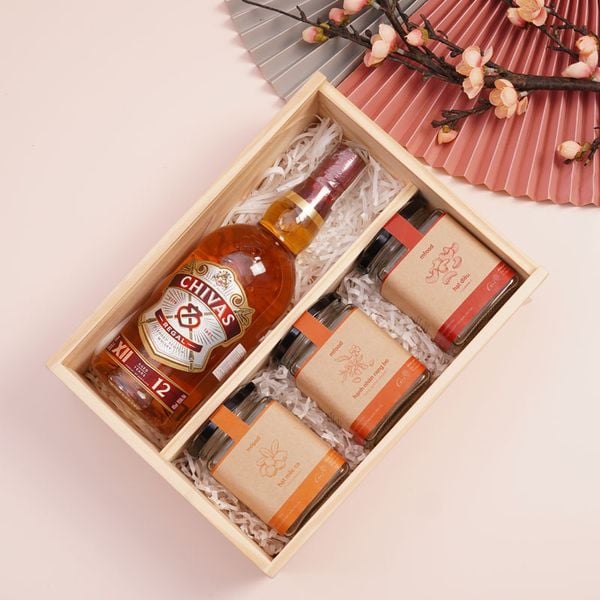 Set quà tết cao cấp in ấn logo doanh nghiệp