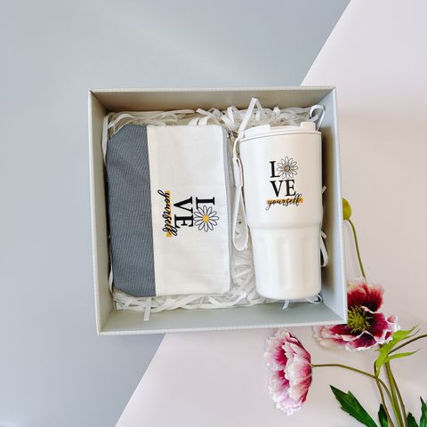  Hộp quà tặng 20/10 mã GSN_LV (4 thiết kế) 