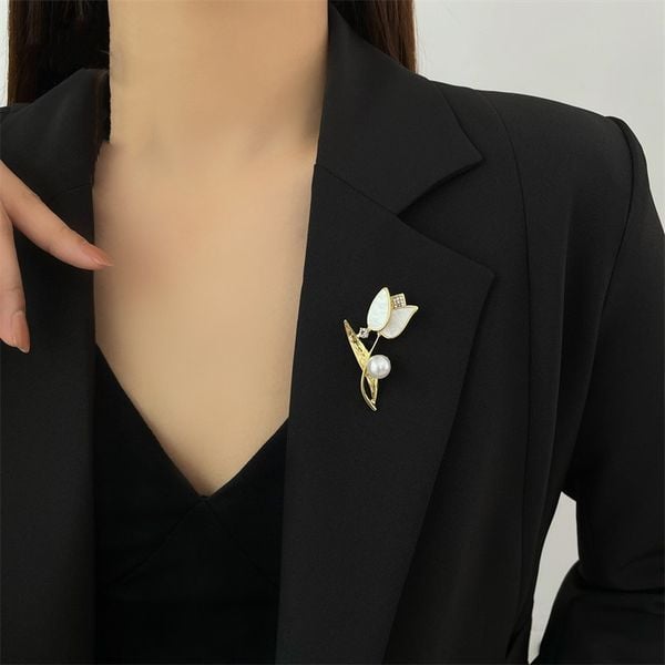  Quà tặng phụ nữ - Trâm cài áo hoa tulip đính ngọc quý phái TCA_1018 