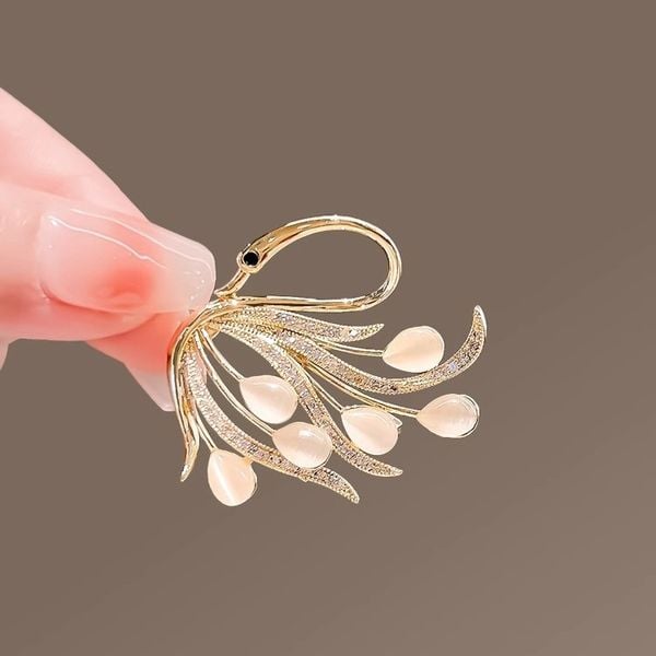  Trâm cài áo công vũ đính hạt kiêu sa - TCA_1020 