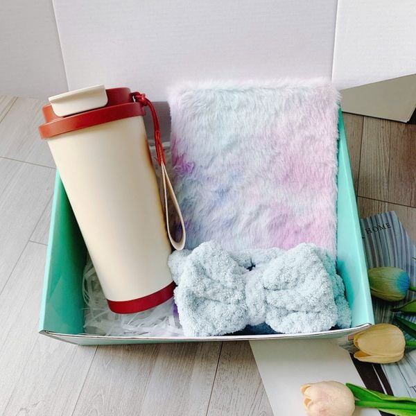  Set quà tặng sinh nhật bạn gái hộp quà dễ thương GS1012 