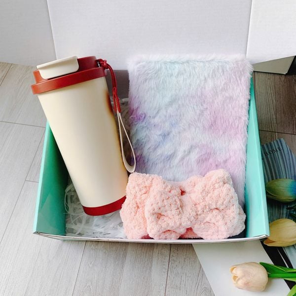  Set quà tặng sinh nhật bạn gái hộp quà dễ thương GS1012 