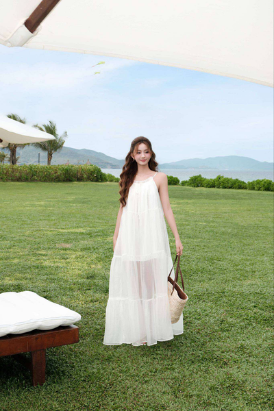 TUBYCATU | Felicia White Maxi Dress
