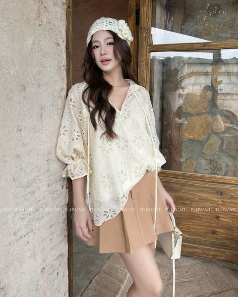 TUBYCATU | BEGIE/ PINK  FLORAL LACE TOP