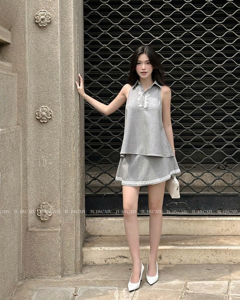 TUBYCATU | Chân váy chữ A xám phối ren trắng