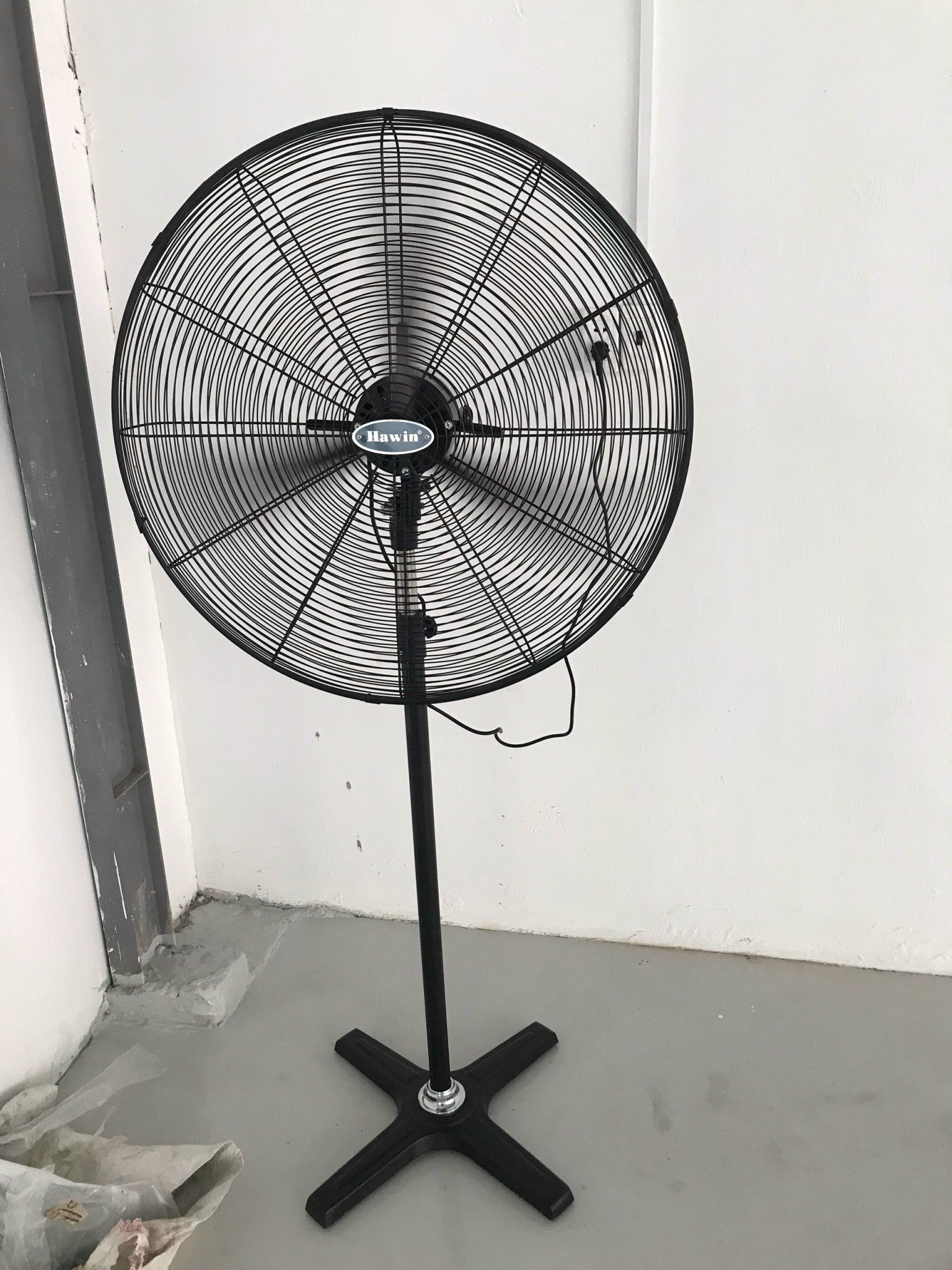 [Hỏa tốc] Quạt đứng công nghiệp Hawin HS-650 - 225w