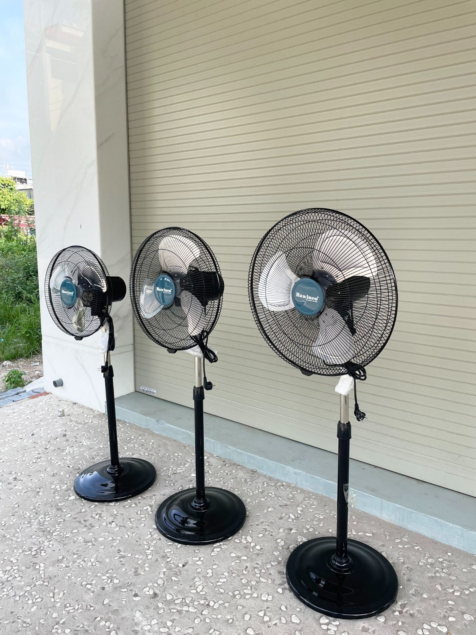 Quạt đứng công nghiệp có Remote HS-40DC - 72W