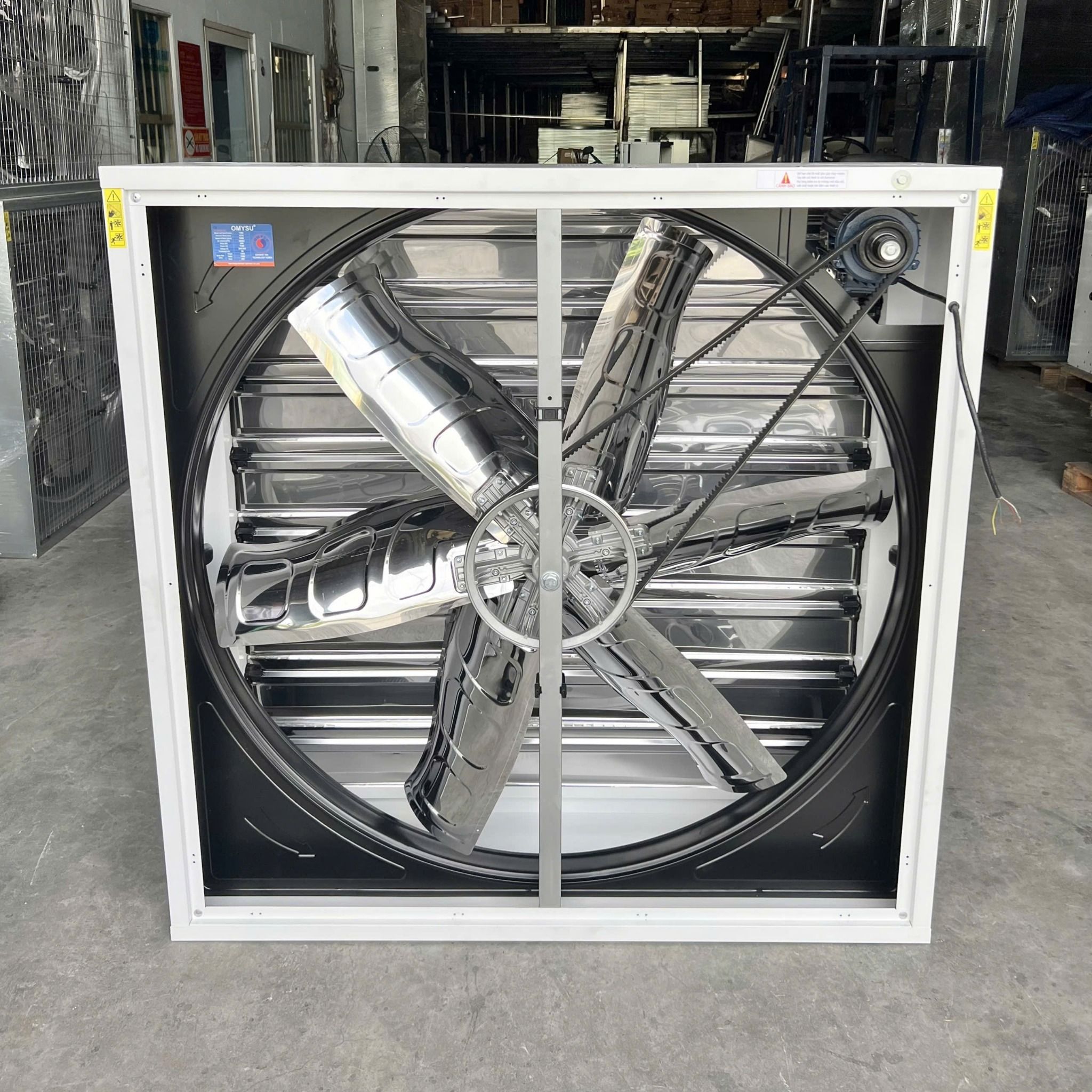 Quạt thông gió vuông Omysu BMF1000 (220V/380V)(Vỏ tôn kẽm sơn tĩnh điện cánh Inox, chớp Inox)