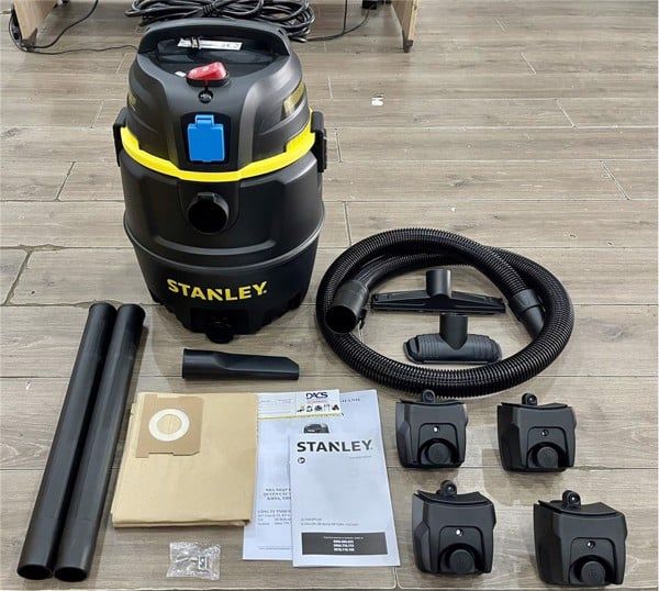 Máy hút bụi công nghiệp 4 chức năng 30 lít Stanley SL19403PE-8A - 4000w