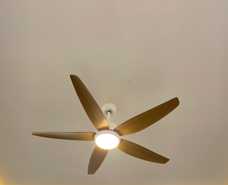 Quạt trần Klasse 56KSA-901WY - 1420mm (Có đèn/Không đèn)