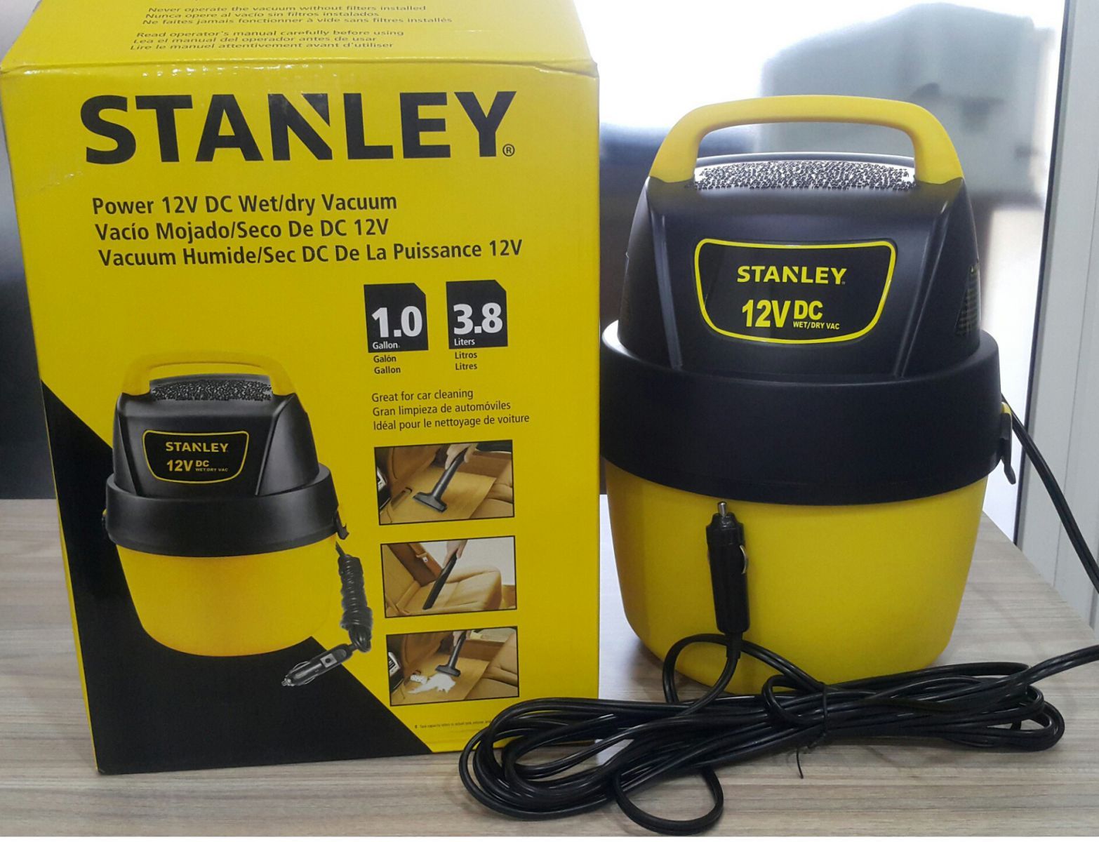 Máy hút bụi Stanley SL18125DC