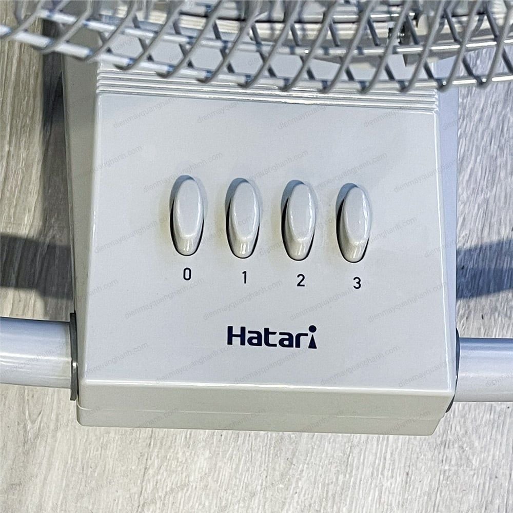 [Hỏa tốc] Quạt Thái Lan sàn Hatari IT22M1 - 197W - Nút nhấn