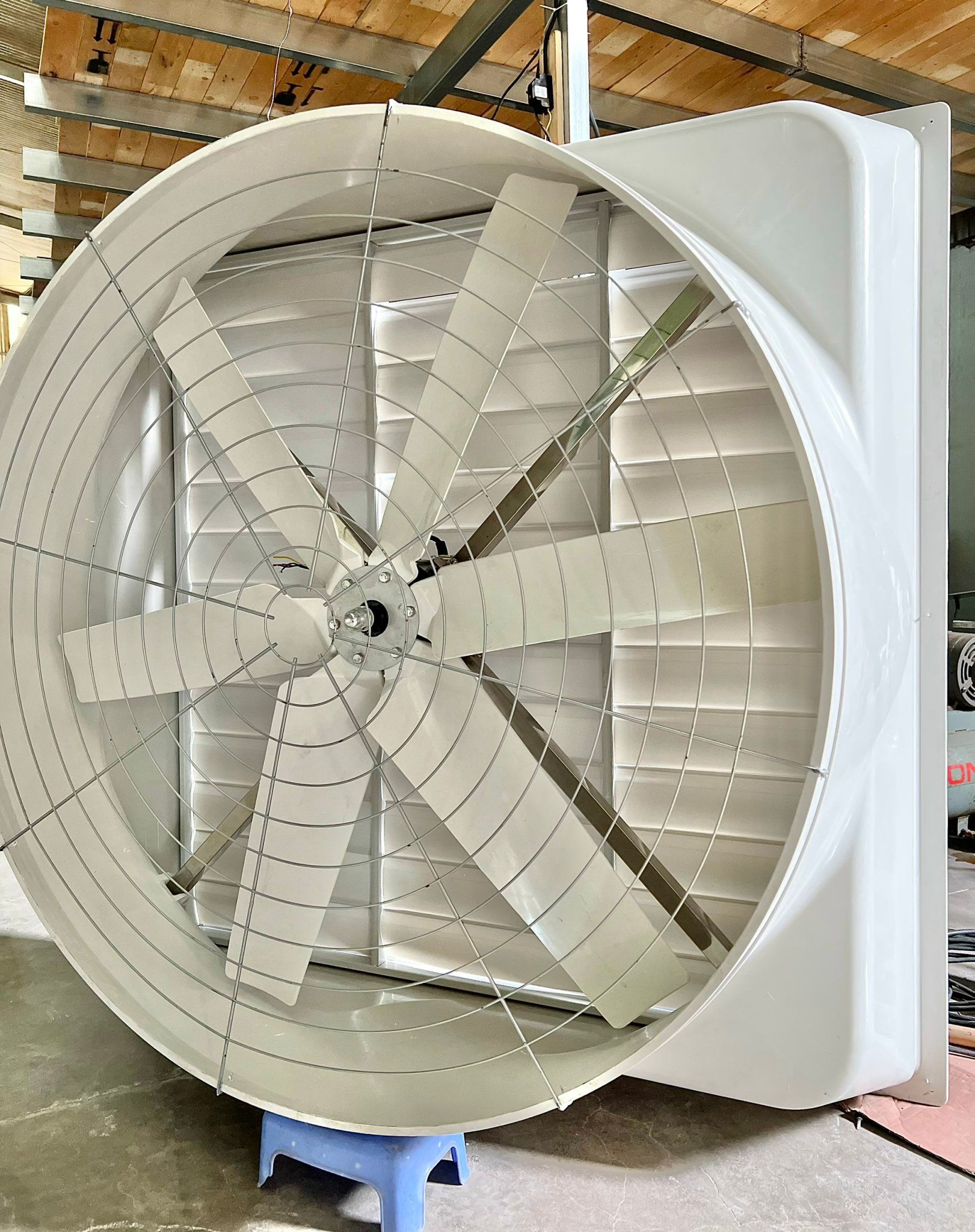 Quạt thông gió công nghiệp Composite Omysu BMF1460 - 1.1KW