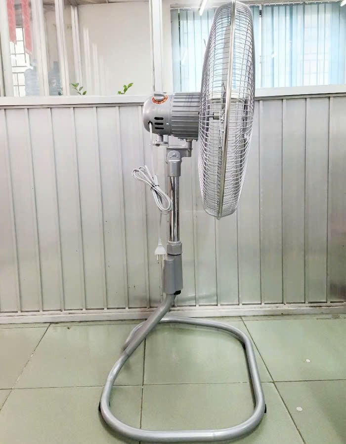 Quạt sàn lửng Chinghai FF2522 - 55cm - 155W