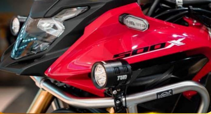 ĐÈN TRỢ SÁNG LED TUN R4