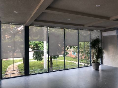 Màn cuốn cao cấp