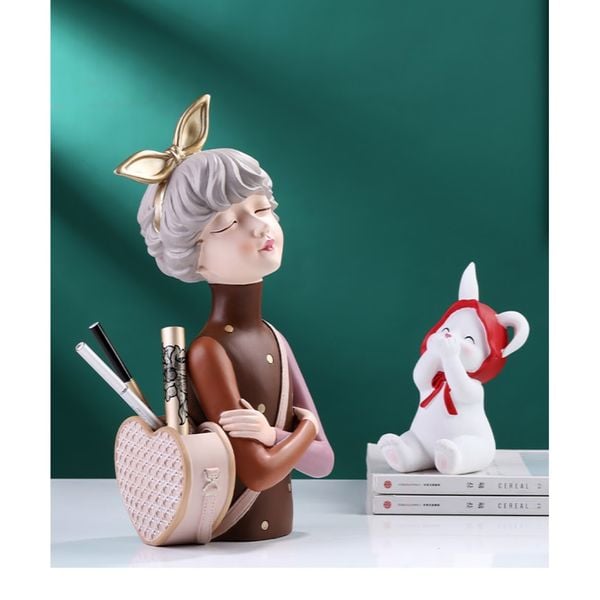  Tượng cô gái, nhựa composite, 17*13*35CM 