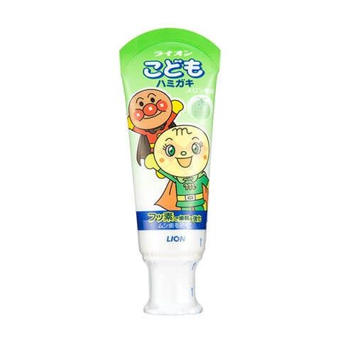 Kem Đánh Răng Lion vị Dưa Gang 40g, Nhật