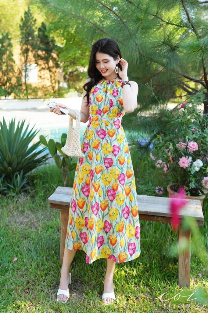 Đầm yếm khoét eo Linen tưng premium Cói Design