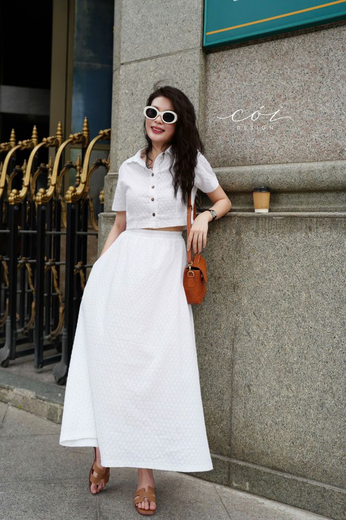 Set chân váy croptop Cotton Thêu Hoa Cói Design
