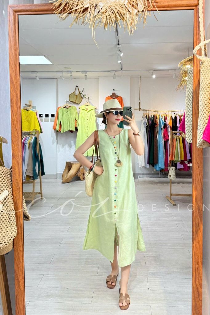 Đầm xẻ tà nút bọc màu Linen tưng Cói Design