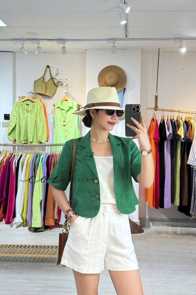 Áo croptop cổ vest thiết kế nơ Linen tưng premium Cói Design