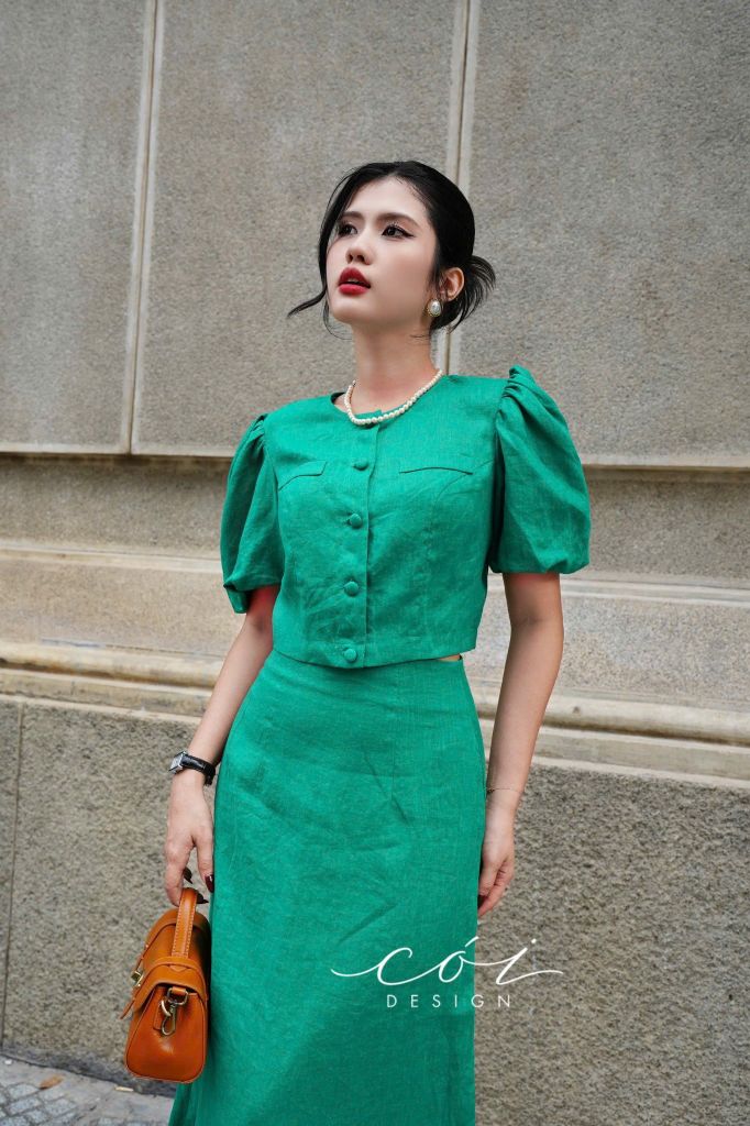 Set chân váy croptop nút bọc Linen tưng premium Cói Design