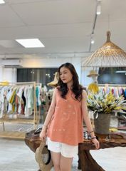 Áo linen sát nách thêu chuồn chuồn Cói Design