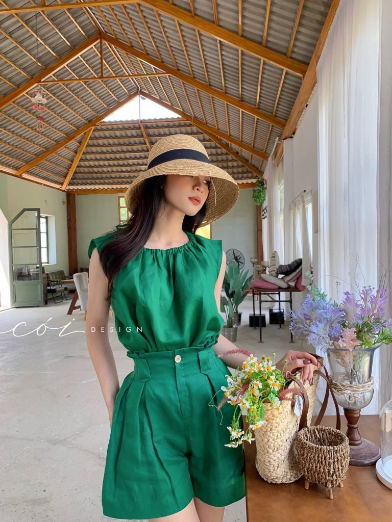 Áo cổ xếp nhún sát nách linen Cói Design