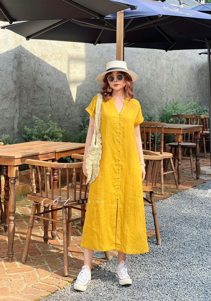 Đầm cổ trụ nút bọc Linen tưng premium Cói Design