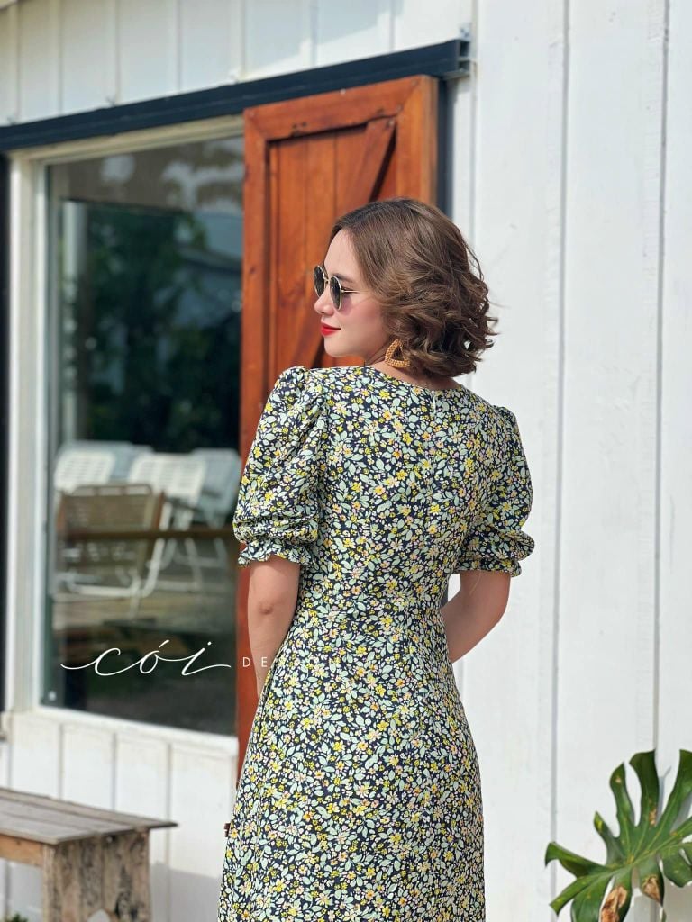 Đầm cổ tim nút bọc họa tiết Linen hàn Cói Design