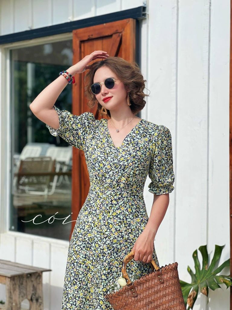 Đầm cổ tim nút bọc họa tiết Linen hàn Cói Design