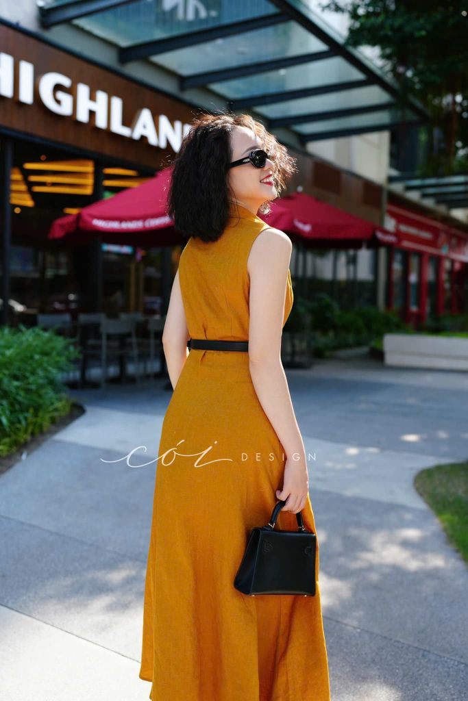 Đầm sát nách cổ sơ mi Linen tưng premium Cói Design