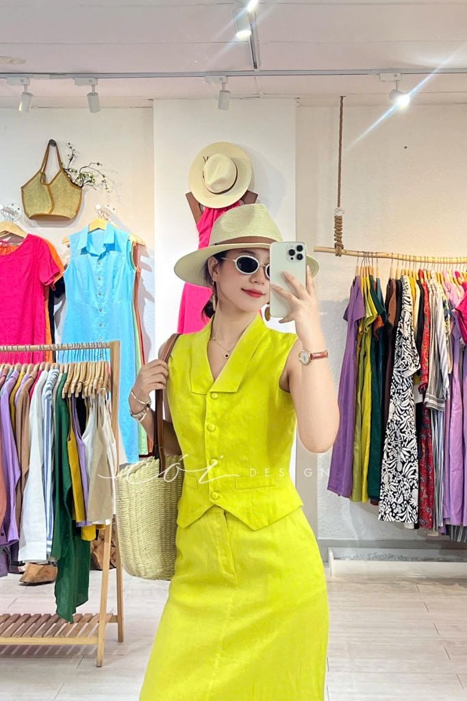 Áo gile cổ cánh én Linen tưng premium Cói Design