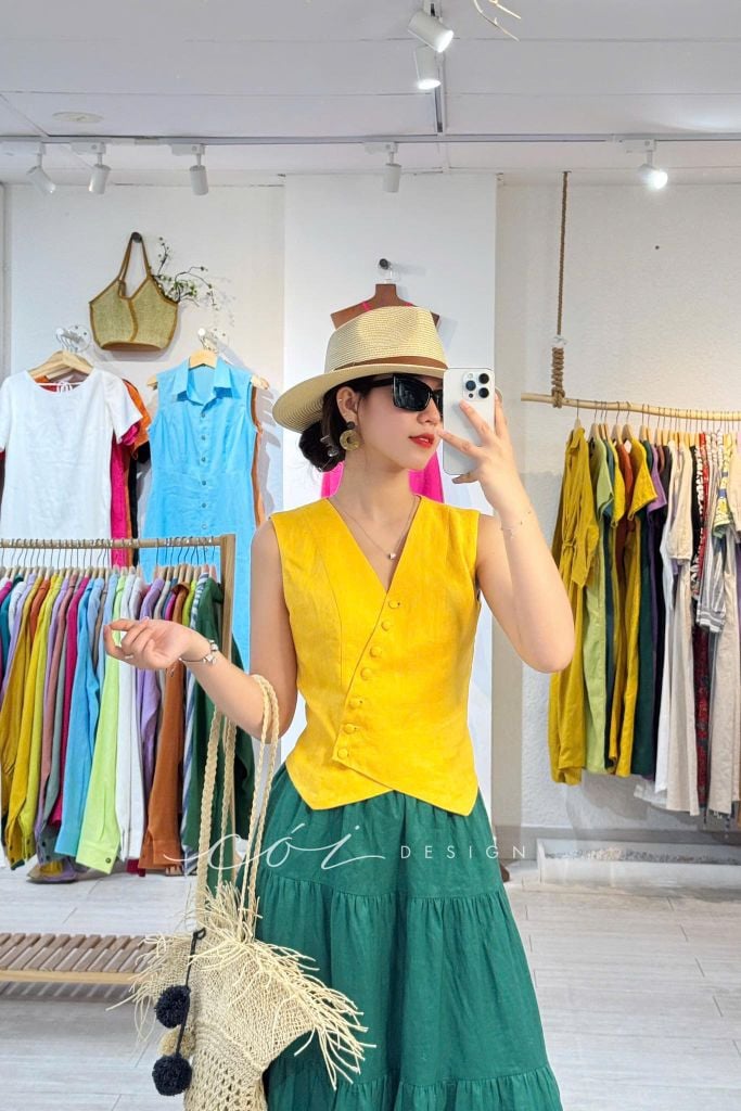 Áo gile nút bọc Linen tưng premium Cói Design