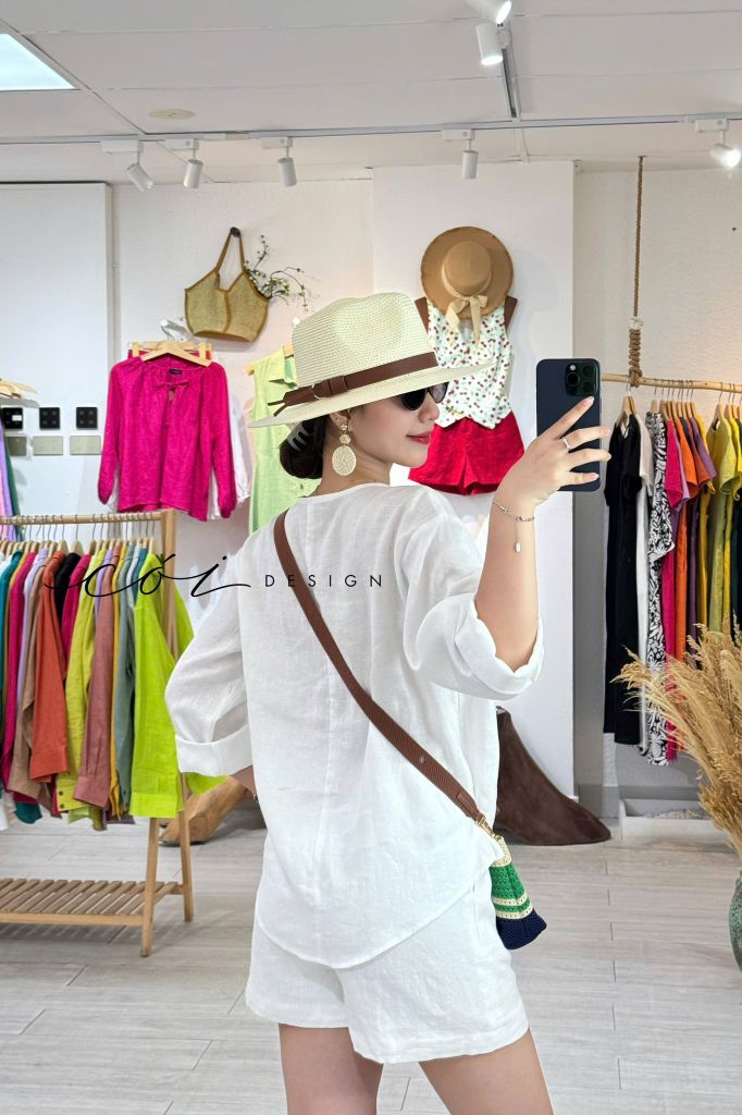 Áo cổ V tay dài nút bọc linen tưng premium Cói Design