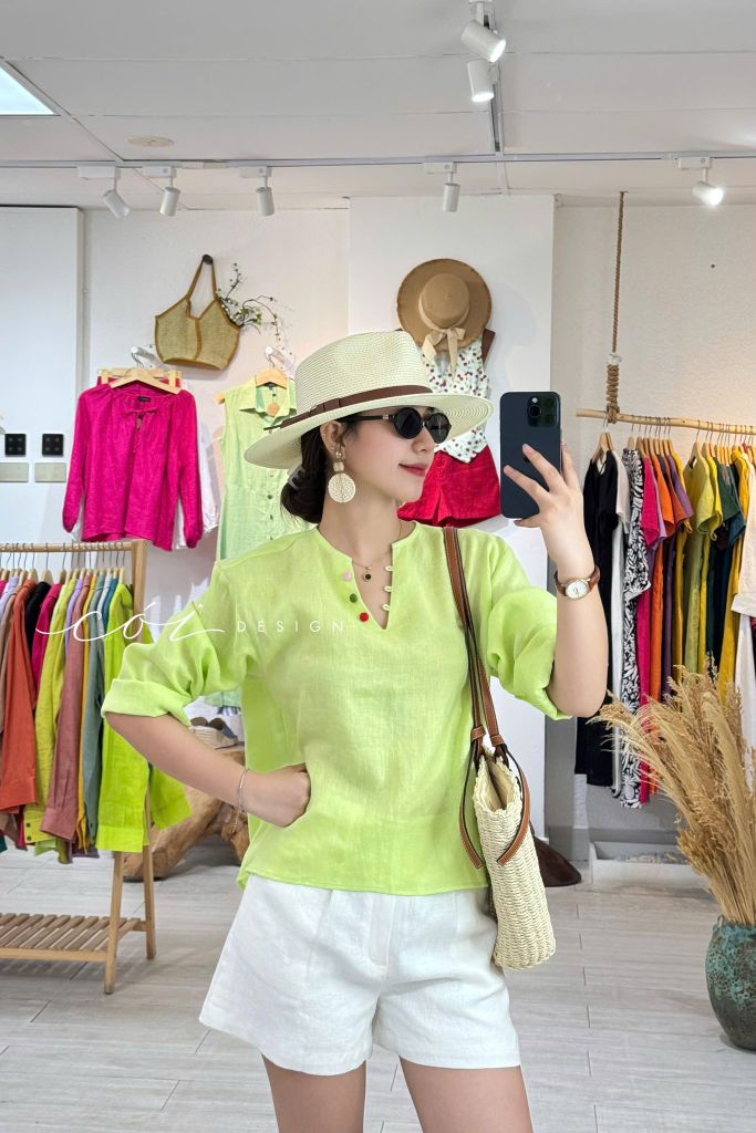 Áo cổ V tay dài nút bọc linen tưng premium Cói Design