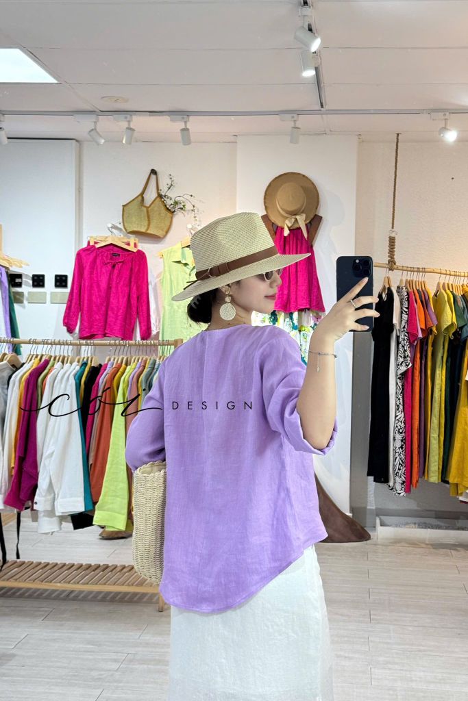 Áo cổ V tay dài nút bọc linen tưng premium Cói Design