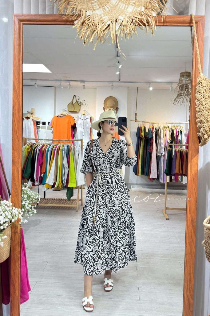 Đầm nút bọc cổ V Linen Cói Design
