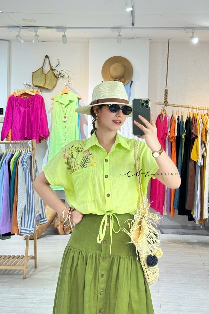 Áo Thêu hoa túi croptop rút eo linen tưng premium Cói Design