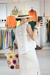 Áo cổ tròn sát nách nút dừa phía lưng Linen tưng premium Cói Design
