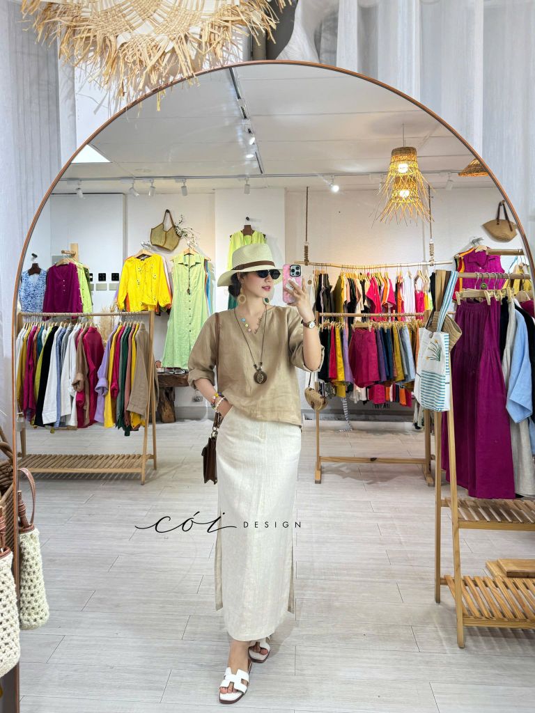 Áo cổ V tay dài nút bọc linen tưng premium Cói Design