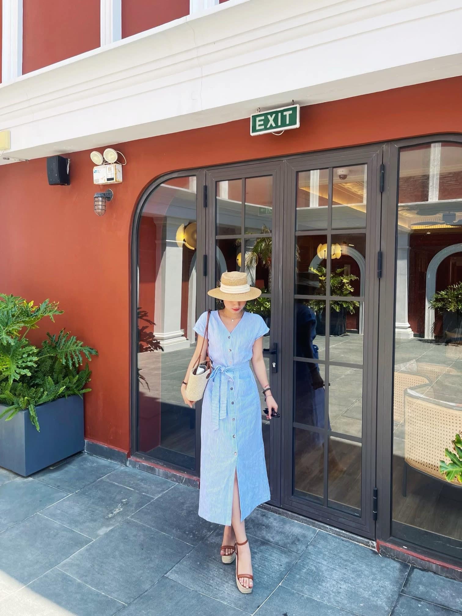 Đầm suông sọc kèm belt linen tưng Cói Design