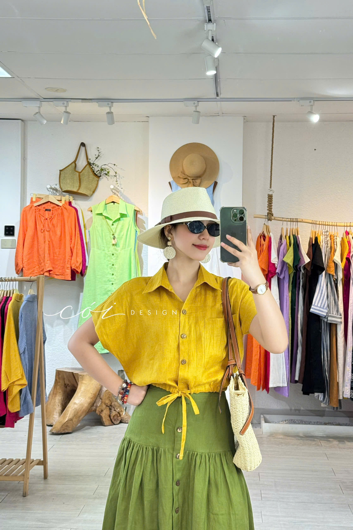 Chân váy nút dừa lưng chun linen tưng premium Cói Design